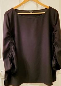 Black 3/4 length sleeve blouse